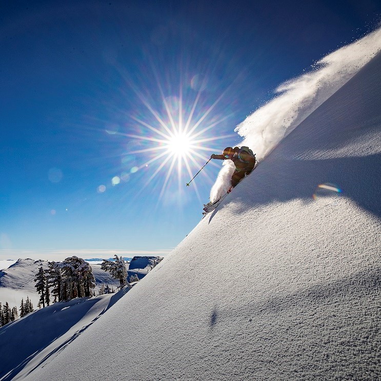 Sunshine Village makes carves as one of North America’s Best Ski Resorts! Hero thumbnail